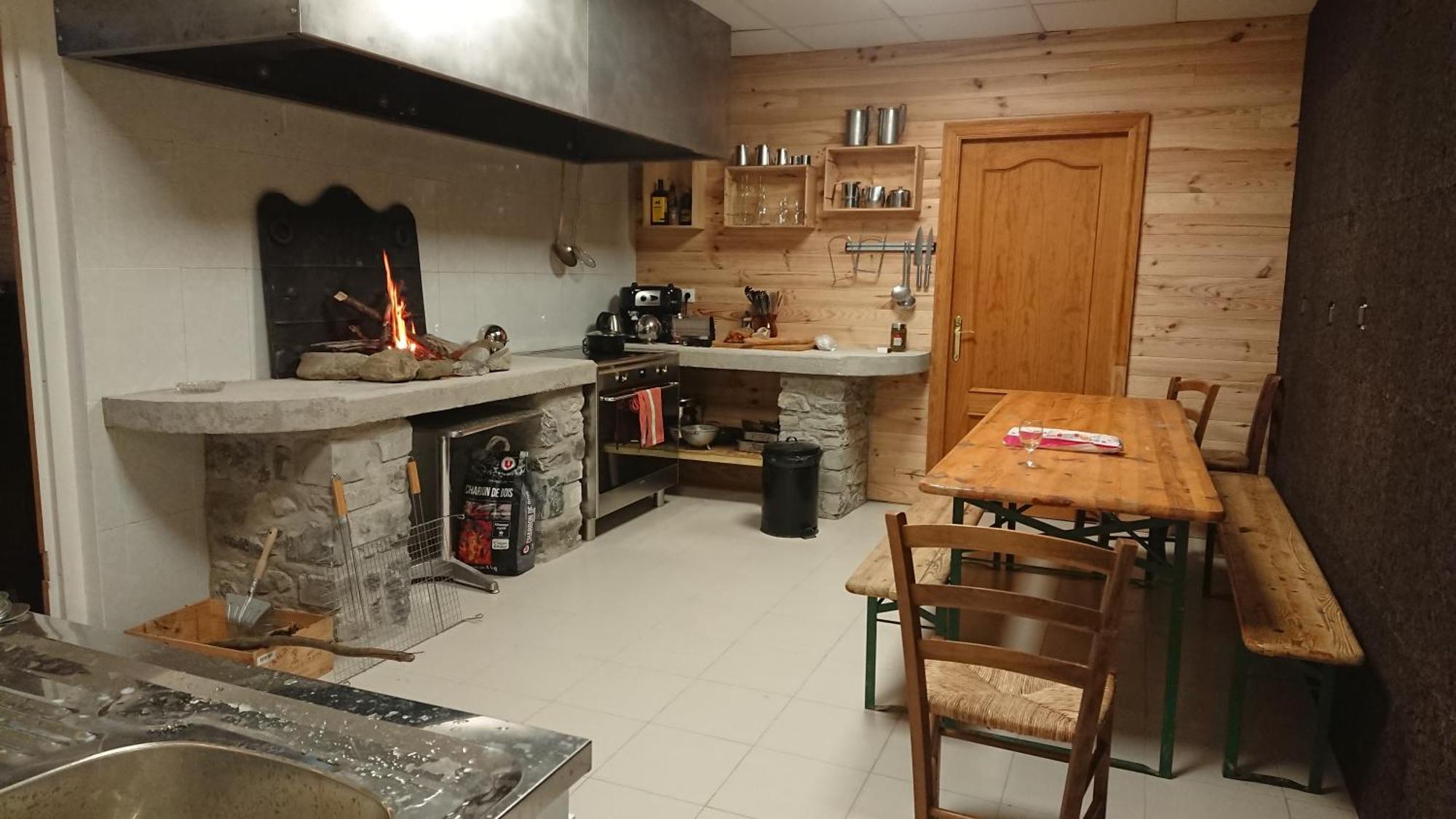 Superbe Logement 12 Pers Famille Ou Groupe. Laruns Dış mekan fotoğraf